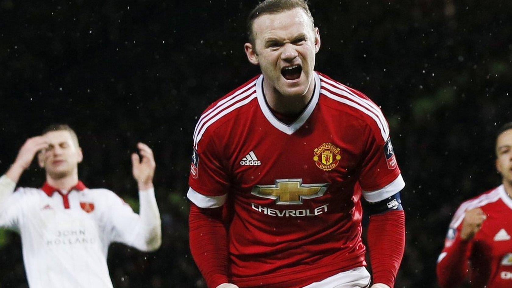 Wayne Rooney celebrates