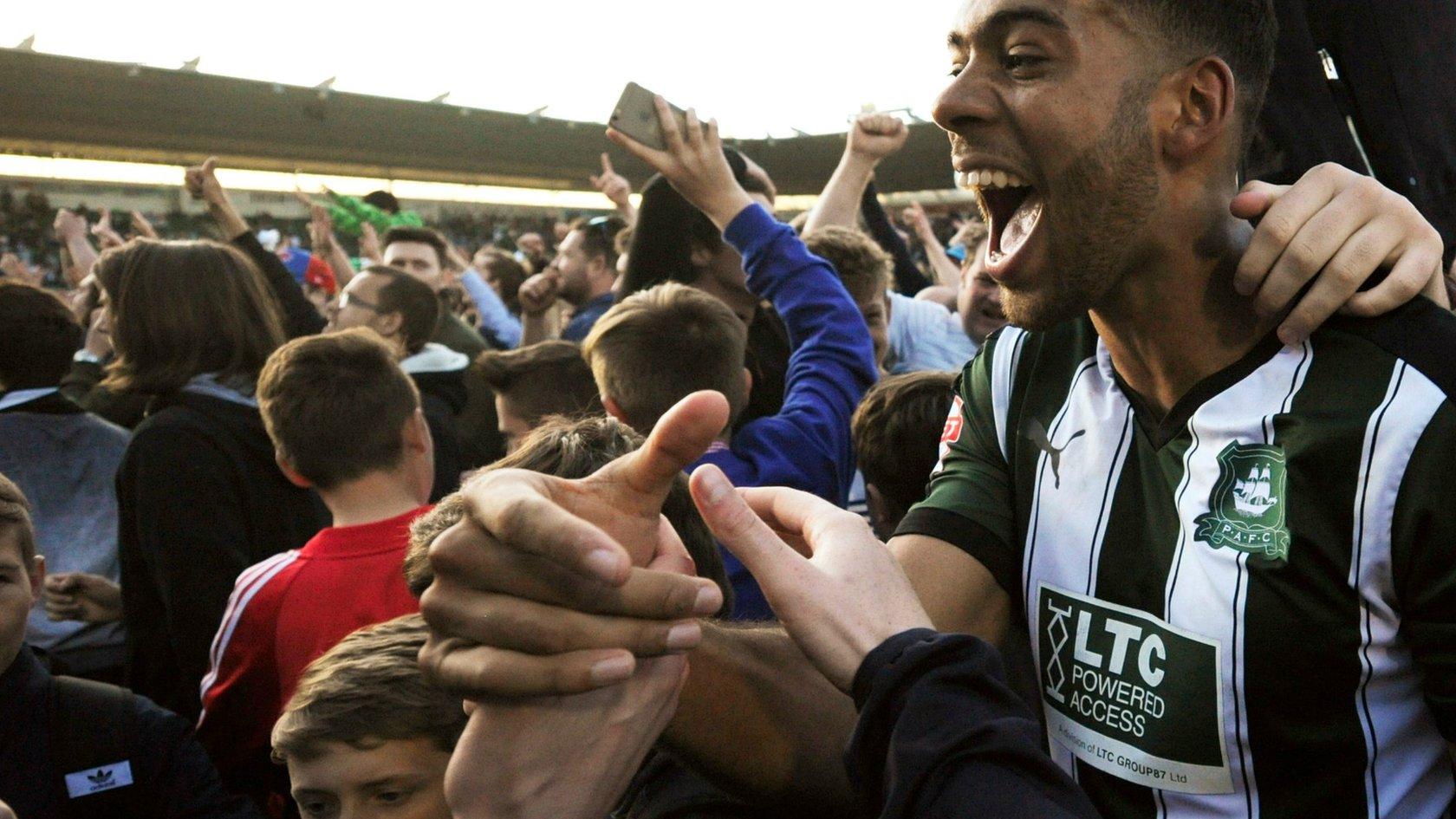 Jake Jervis celebrates at full time