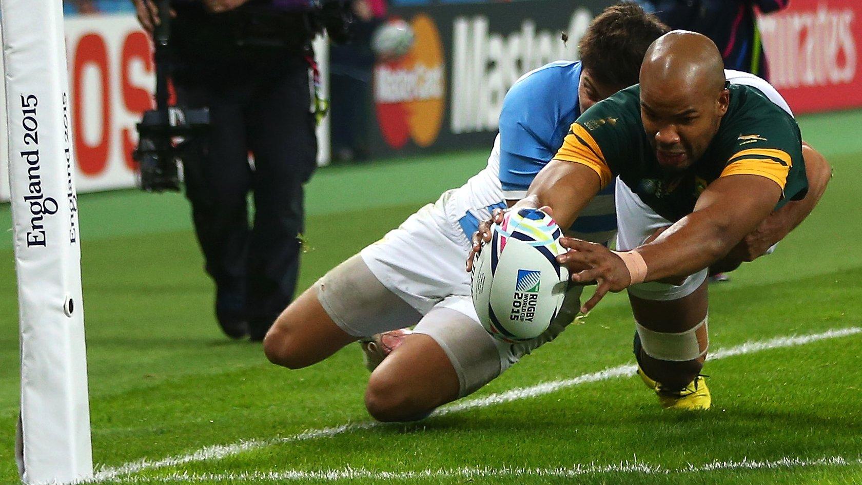 JP Pietersen scores South Africa's first try against Argentina