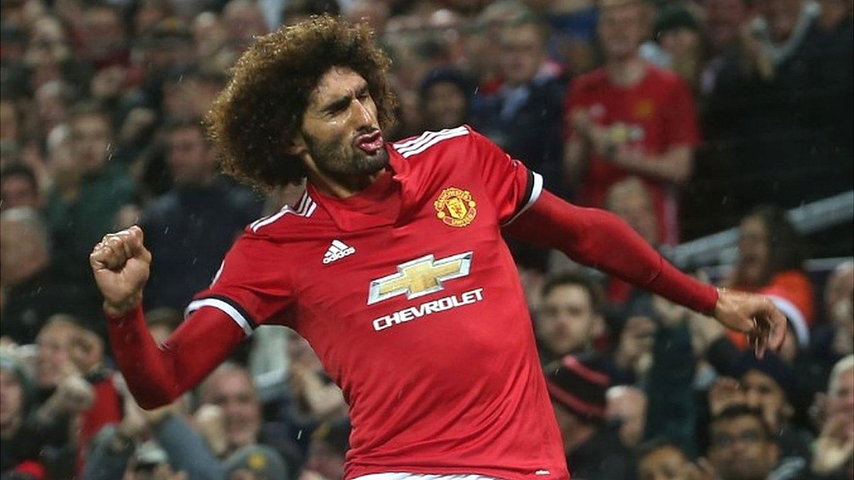 Marouane Fellaini of Manchester United celebrates scoring