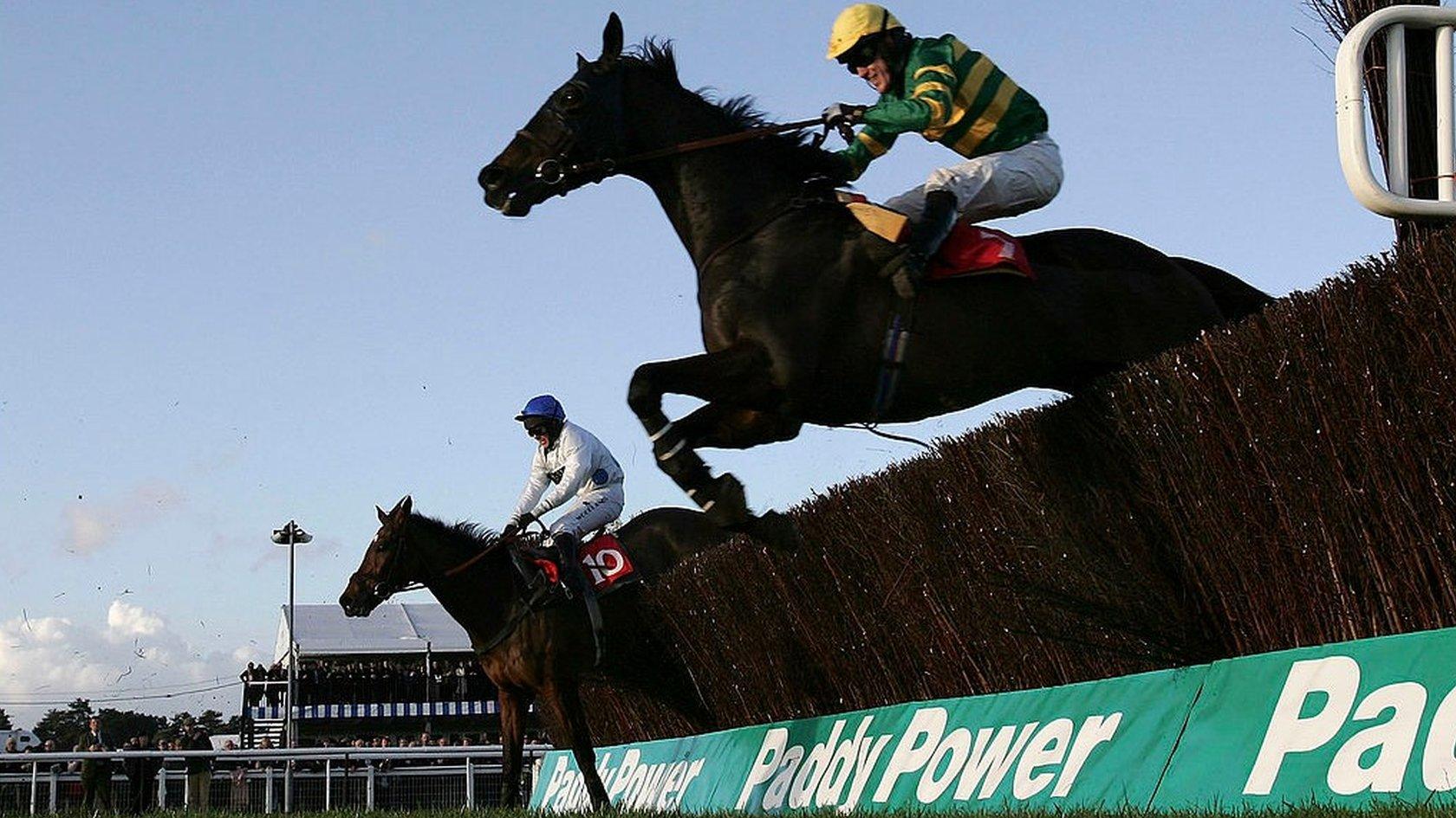 Paddy Power branding at horse racing