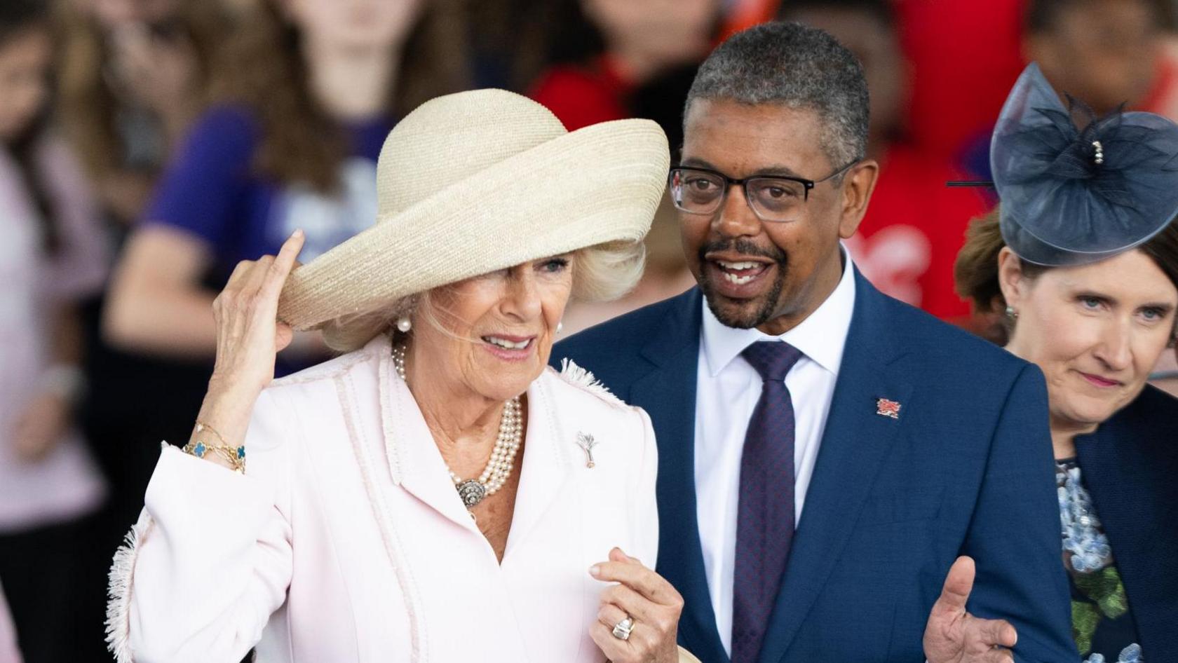 Vaughan Gething alongside Queen Camilla