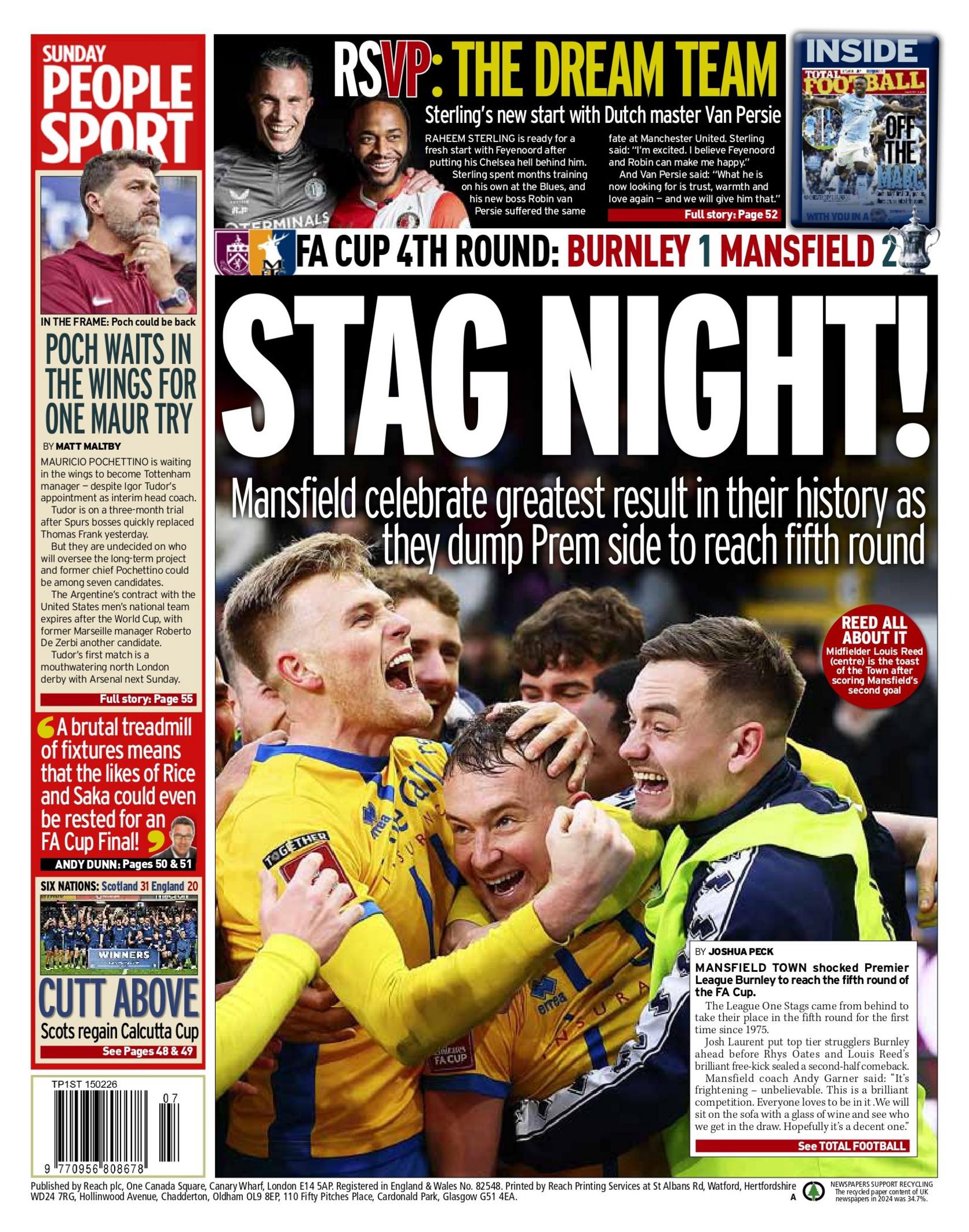 The Sunday People's back page has the main headline "Stag night!" alongside a photo of Mansfield players celebrating.