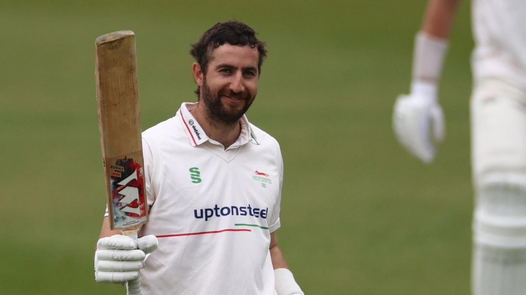 Leicestershire's Stevie Eskinazi acknowledges his century against Nottinghamshire
