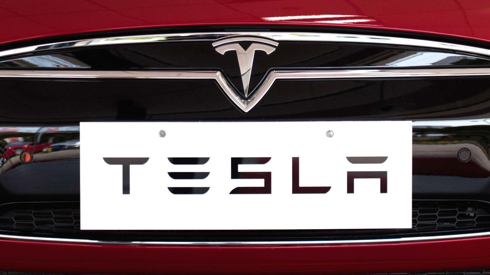 Tesla logo