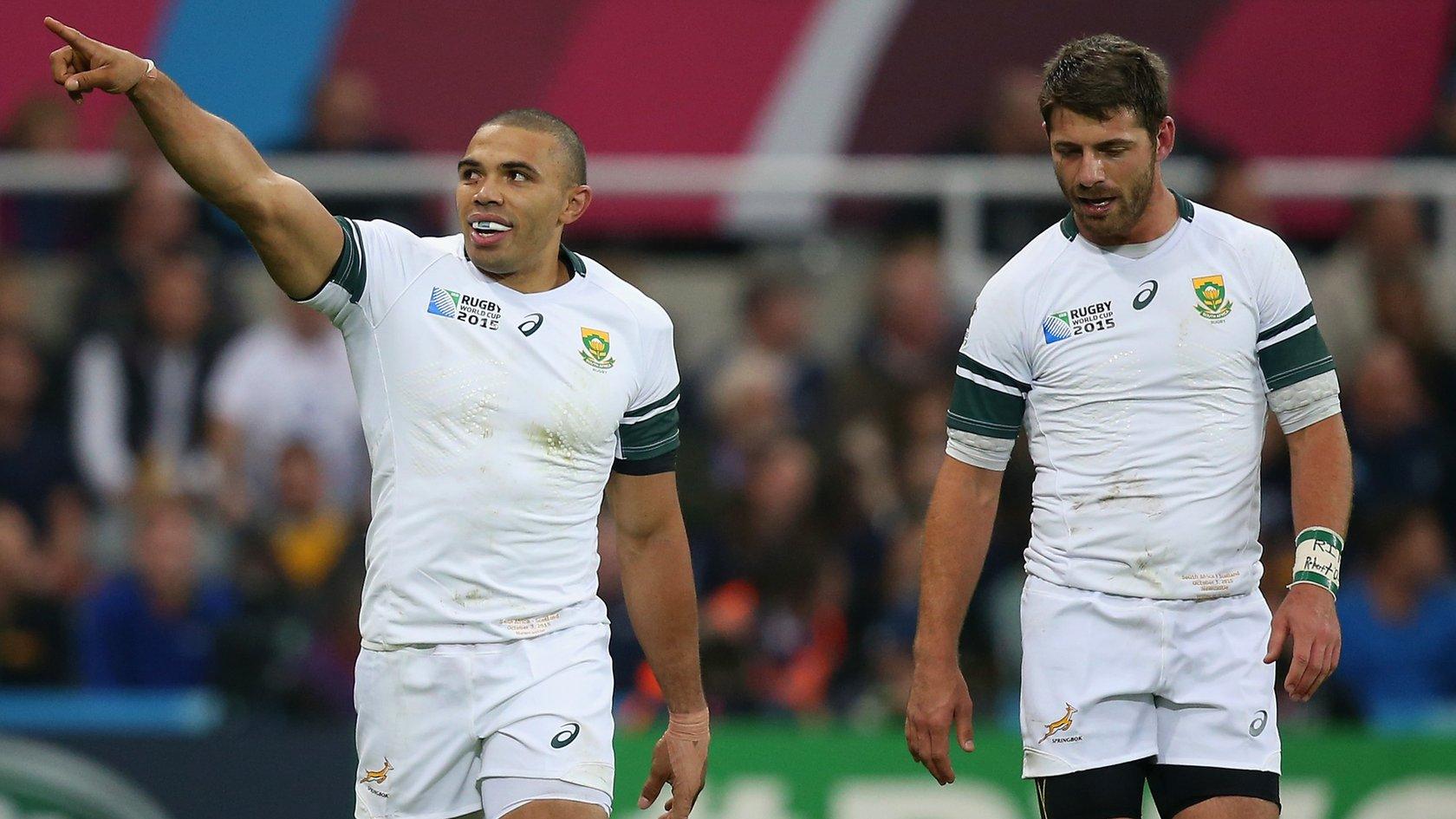 South Africa's Bryan Habana and Willie Le Roux celebrate