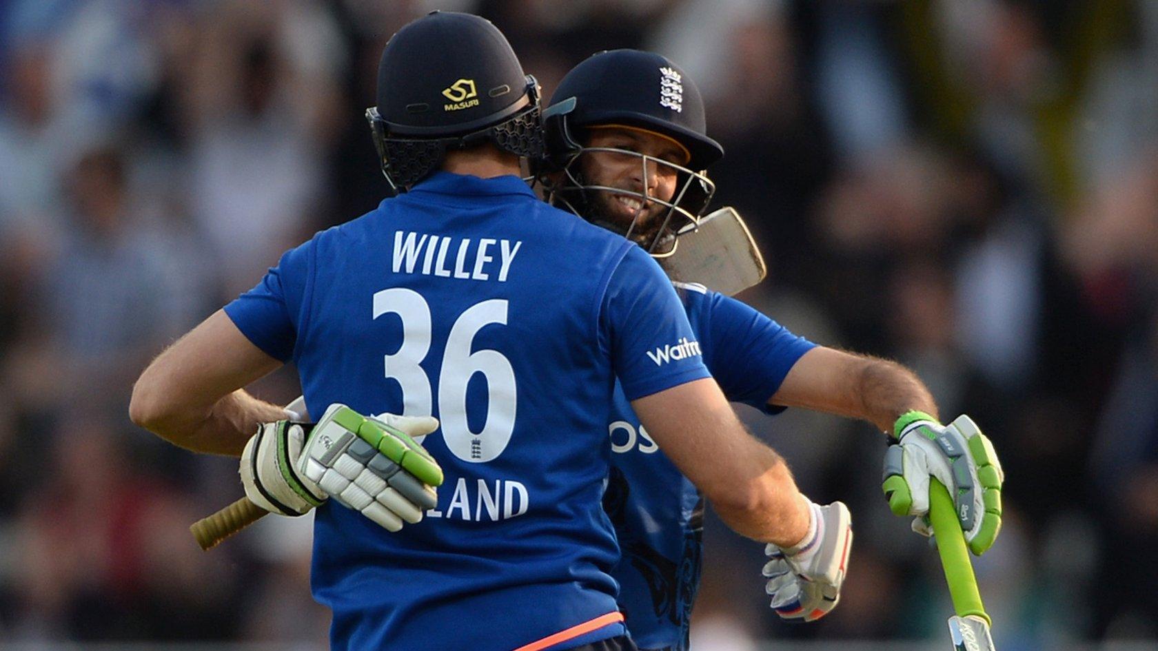 David Willey and Moeen Ali celebrate