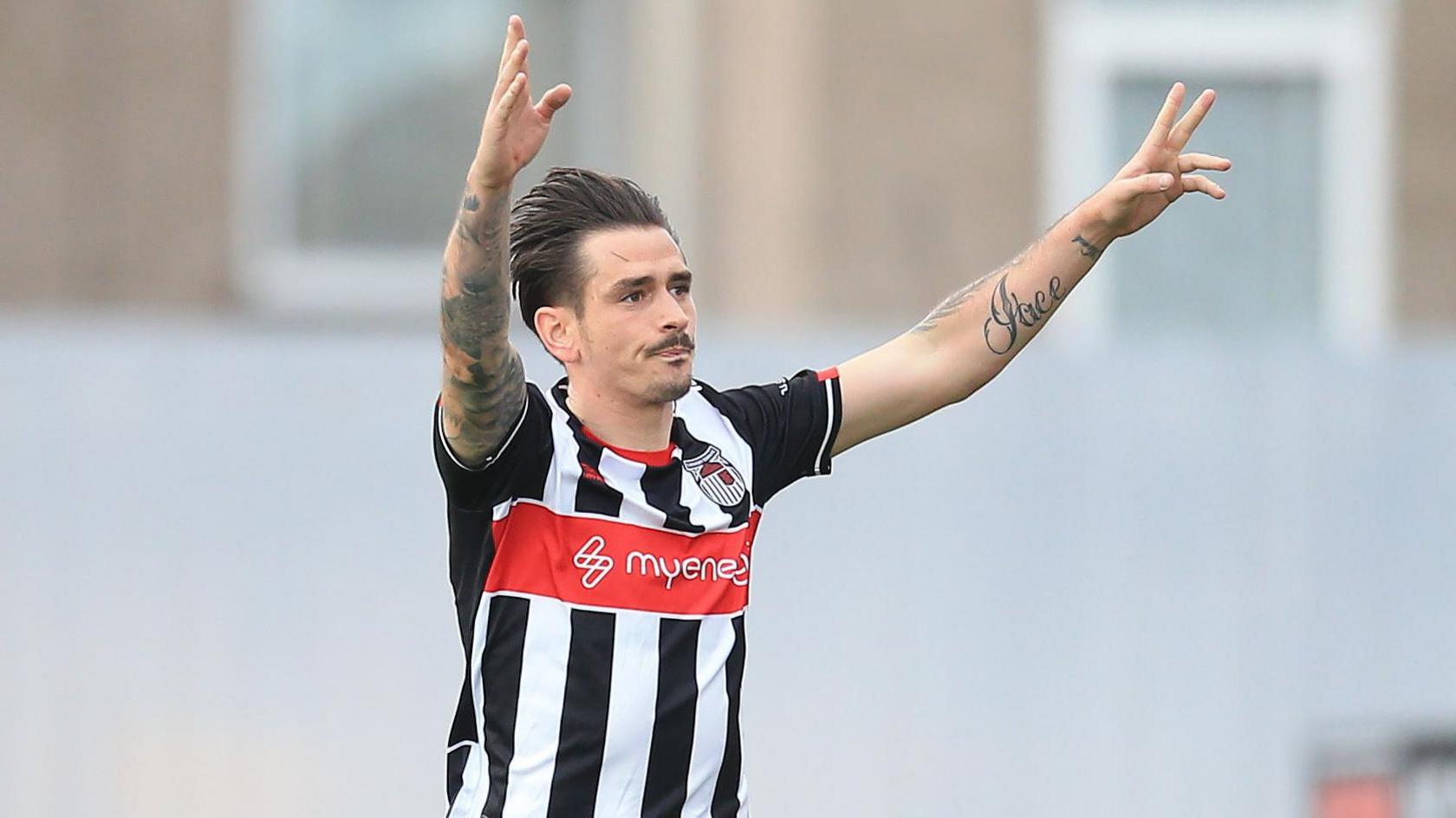 Jamie Walker