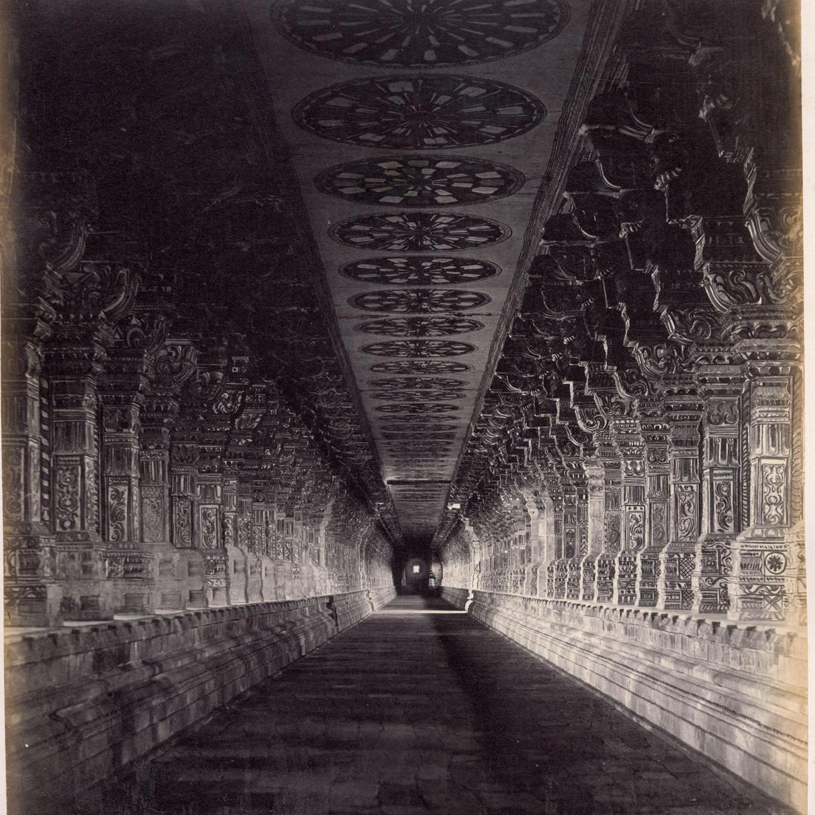 Edmund David Lyon
Ramisseram Pagoda (Long Side Aisle)
(Ramalingeswara temple, Rameswaram)
Silver albumen print mounted on card, 
1867–68