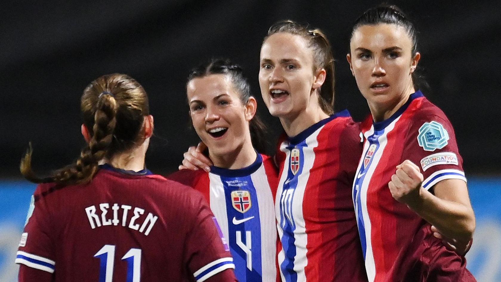 Norway celebrate Caroline Graham Hansen's goal