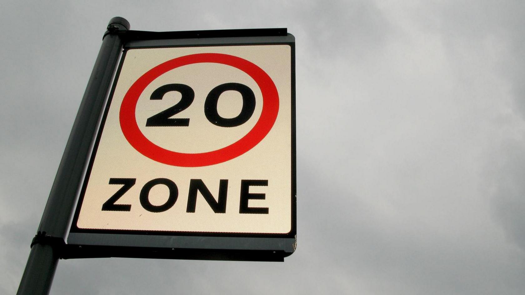 20mph sign