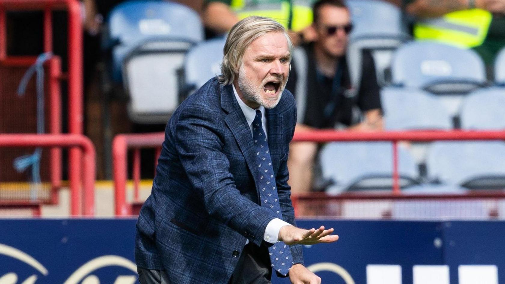 Why are anxious Dundee 'nowhere near' ready?