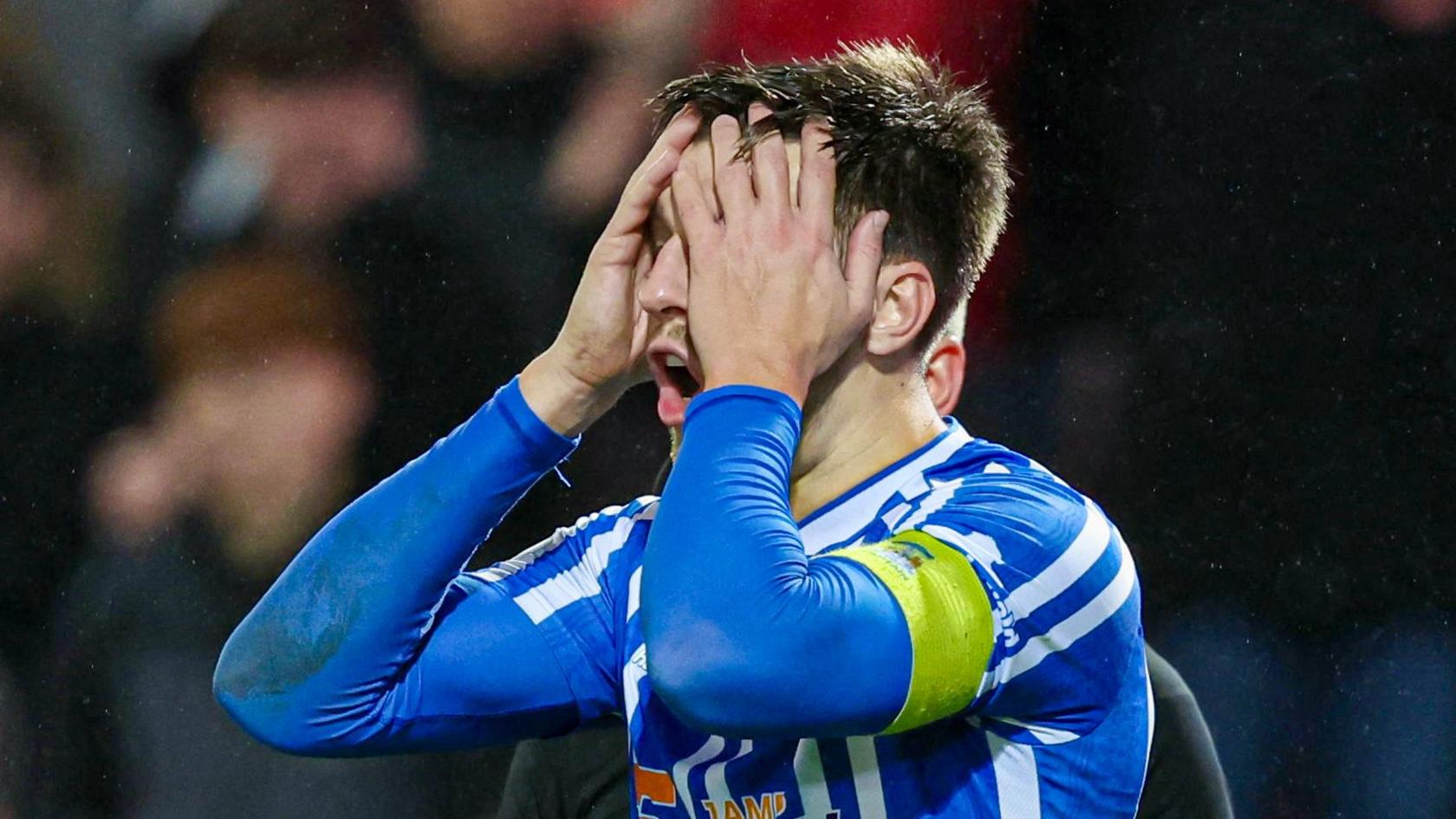 Brad Lyons reacts after Aberdeen are awarded a penalty