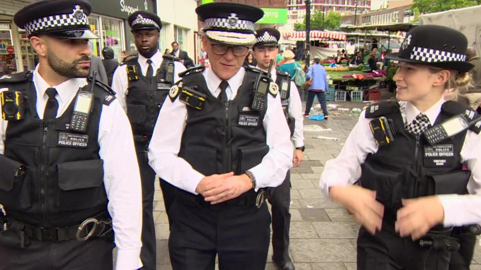 Commissioner Rowley with recent Met recruits