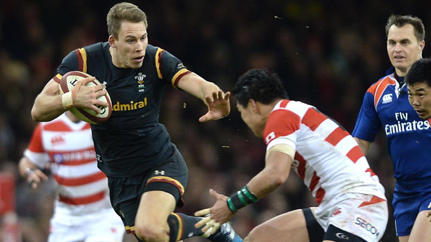 Liam Williams runs at the Japanese defence in 2016