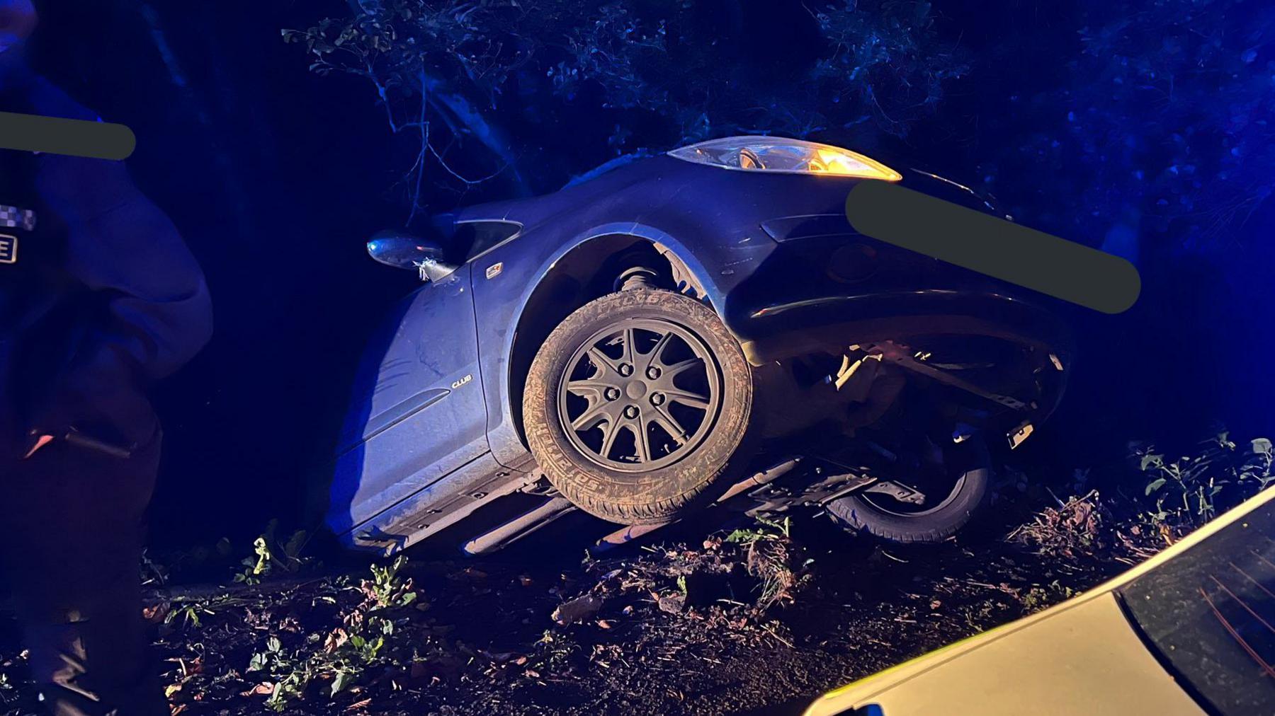 Car crashes in Newtown Linford, Leicestershire