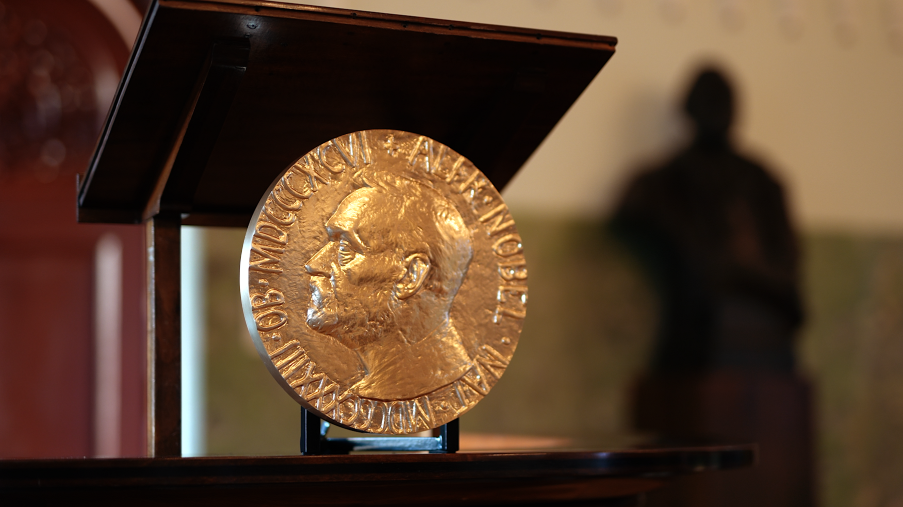 A replica of the gold Nobel Peace Prize medal