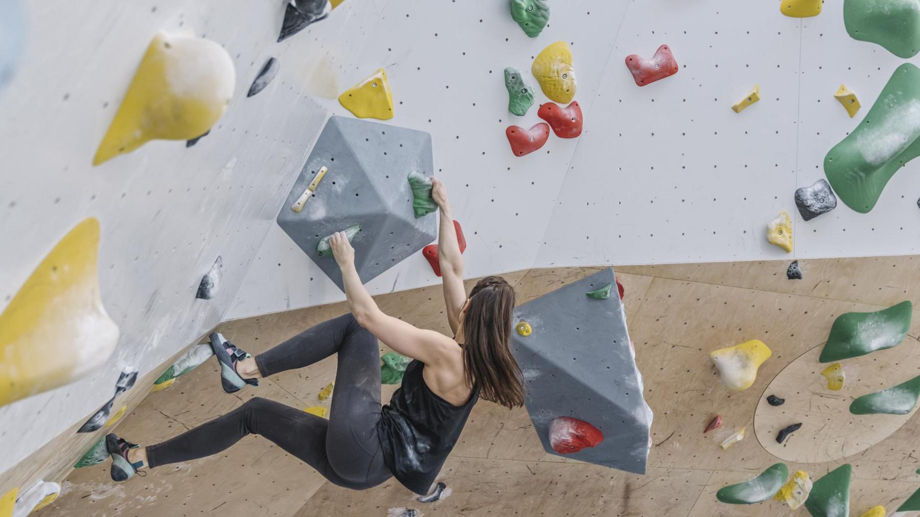 Bouldering wall