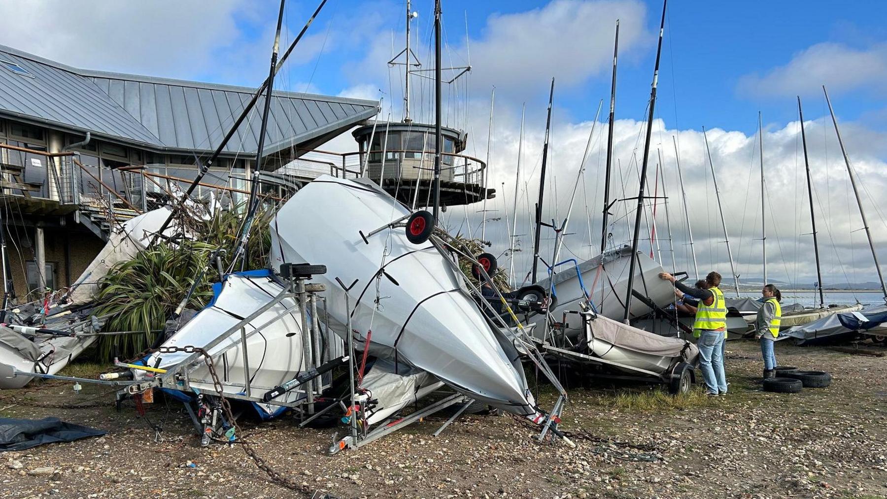 Tornado reports in Hampshire after wind leaves trail of damage - BBC News