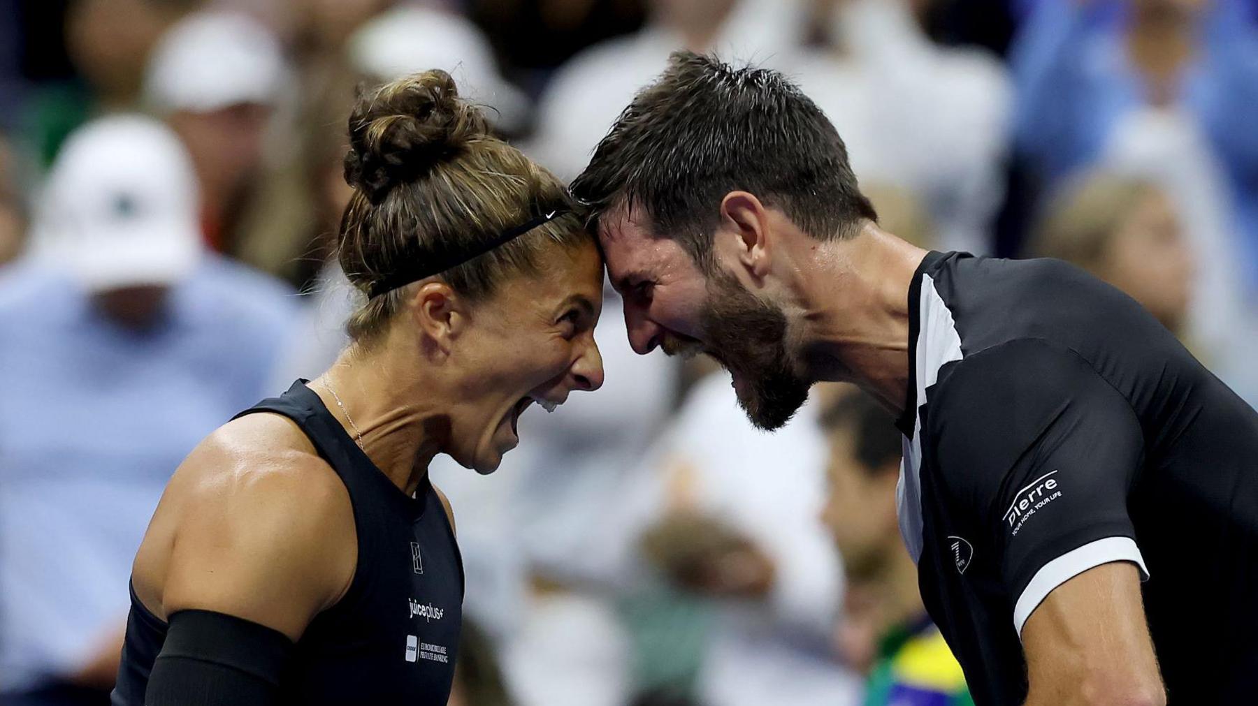 Sara Errani and Andrea Vavassori celebrate winning the US Open mixed doubles