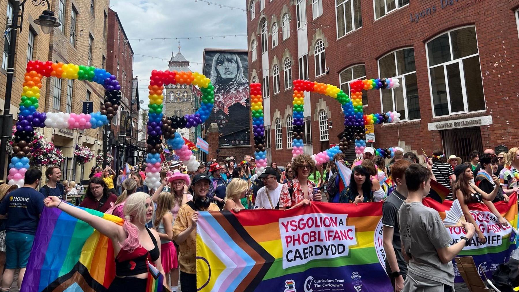 Pride Caerdydd