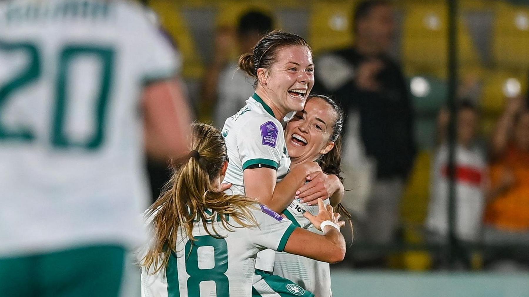Emily Murphy celebrating her goal