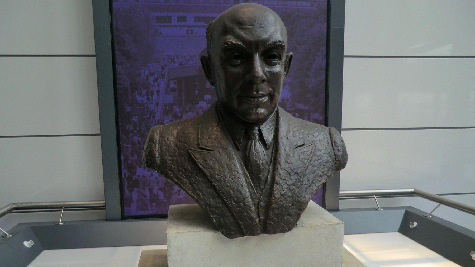 Bust of Arthur Elvin