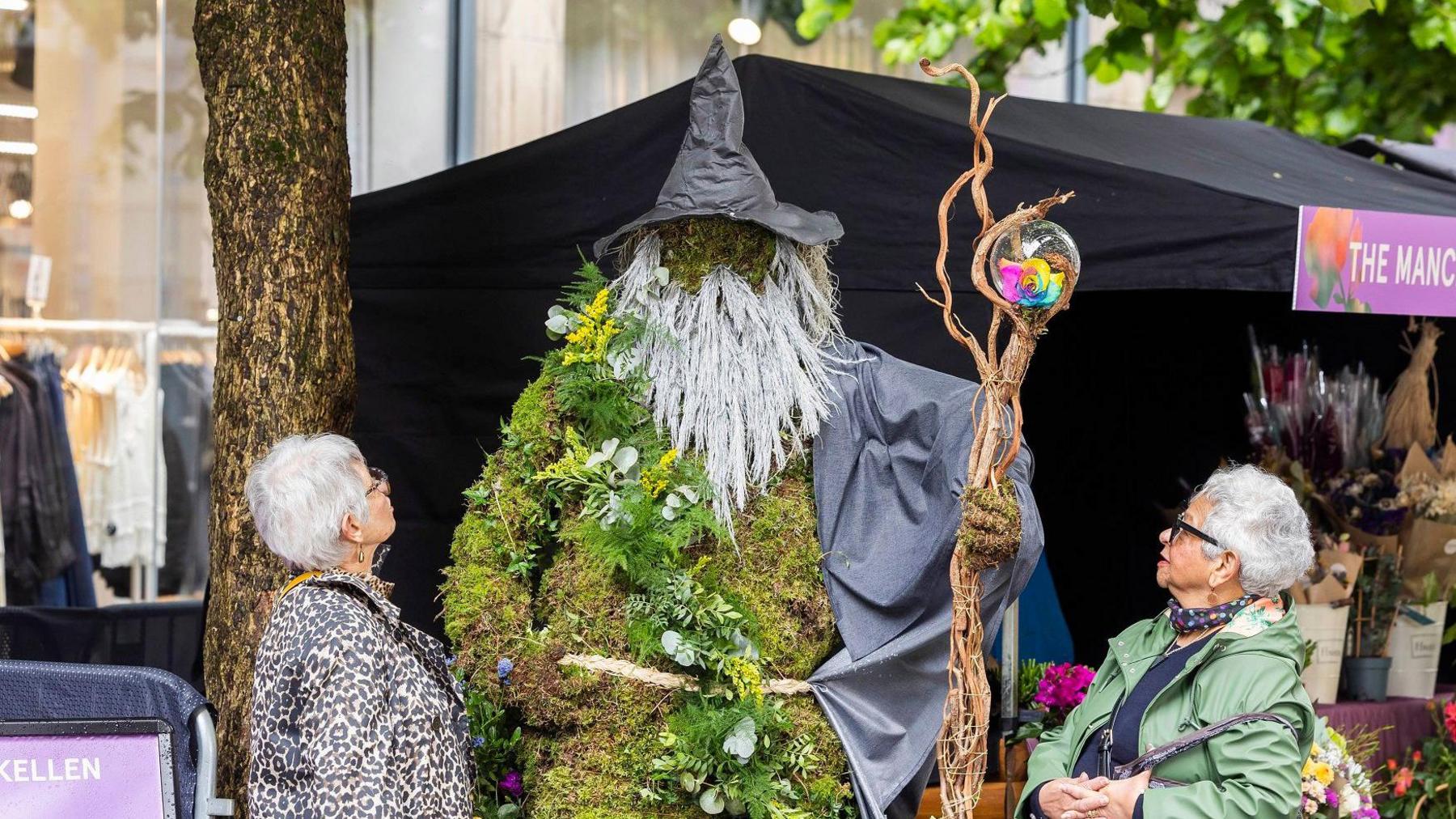 Gandalf floral sculpture