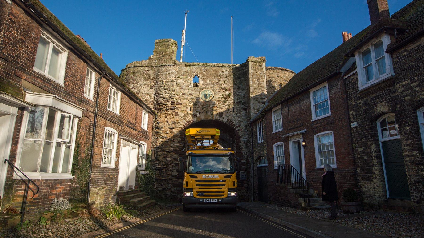 Clean-up operation at Landgate Arch, Rye