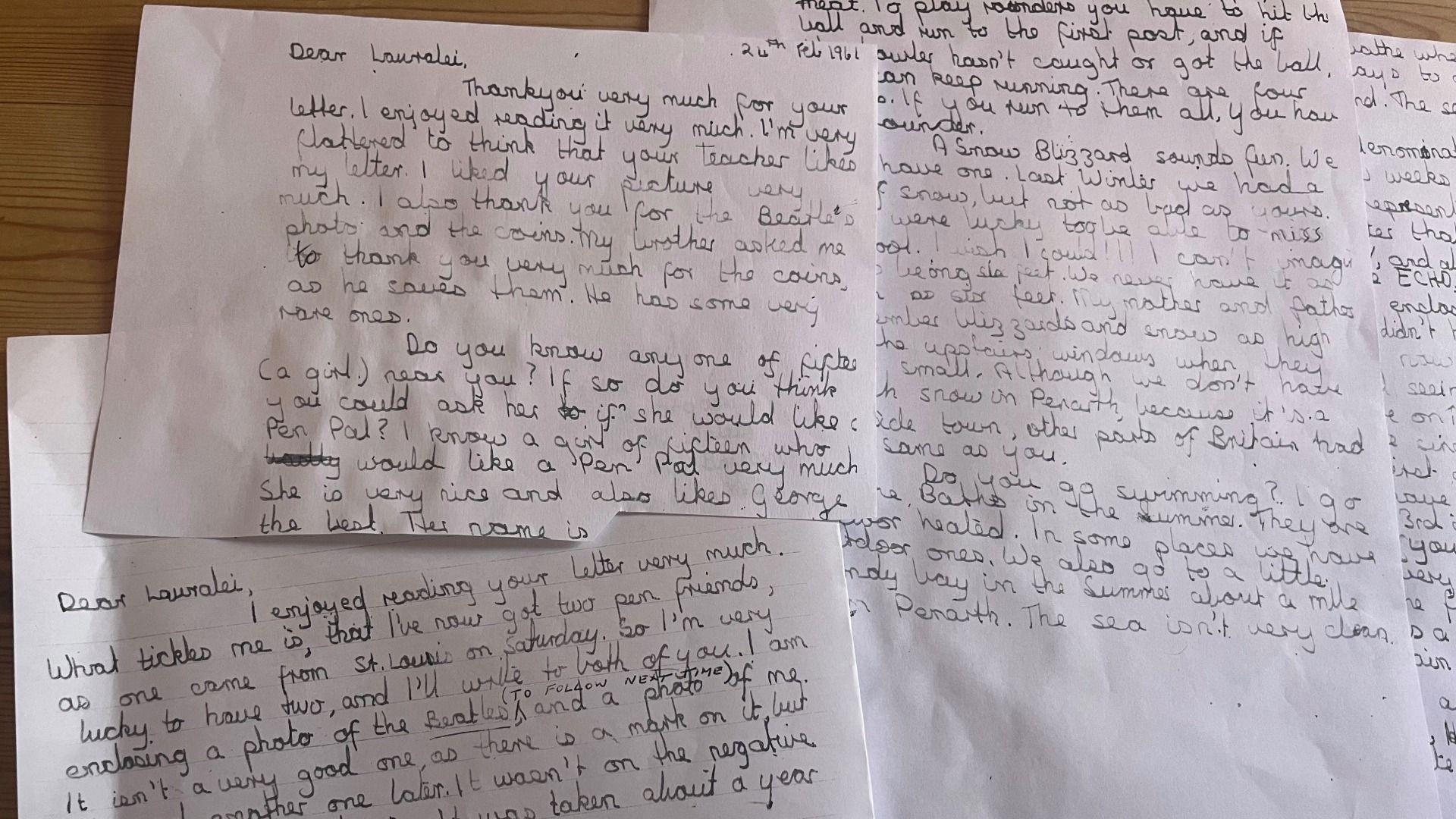 Llythyrau Lynwen at Lauralei