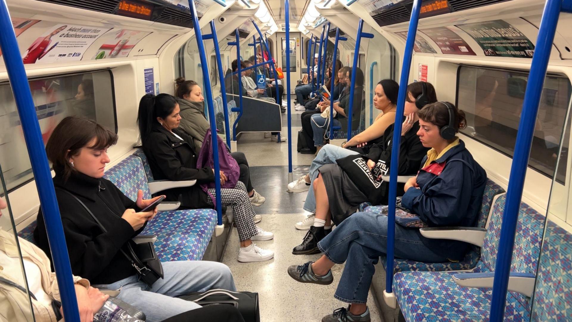 Victoria Line passengers