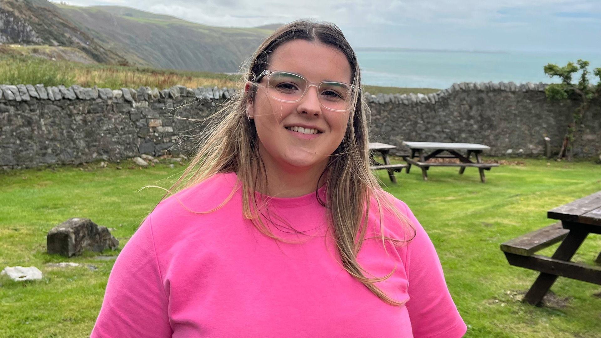 Llun o Angharad Rhys