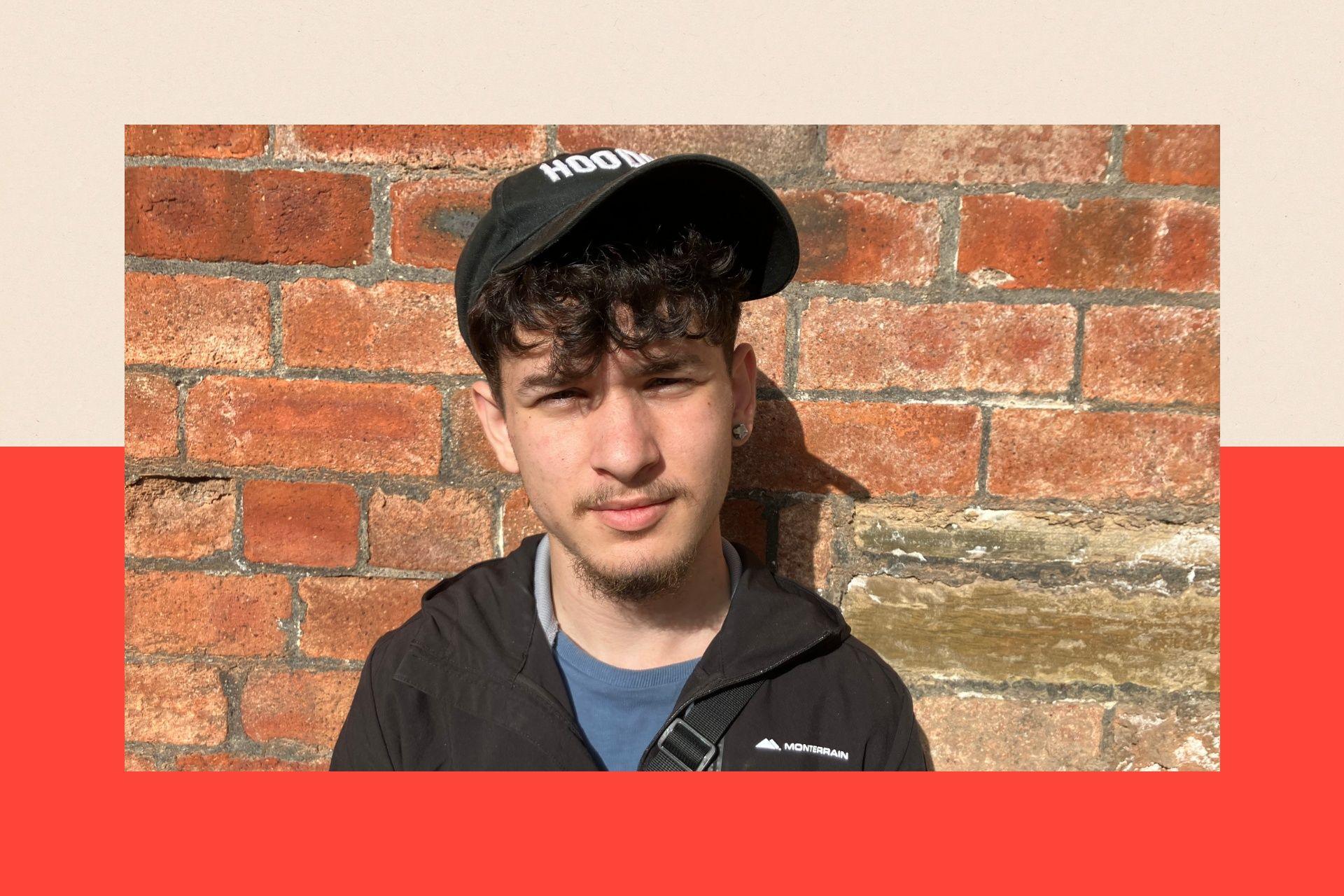 a76dd330-7b87-11f1-bee8-53ce494e1abc The youth clubs fighting to stay relevant in the social media age