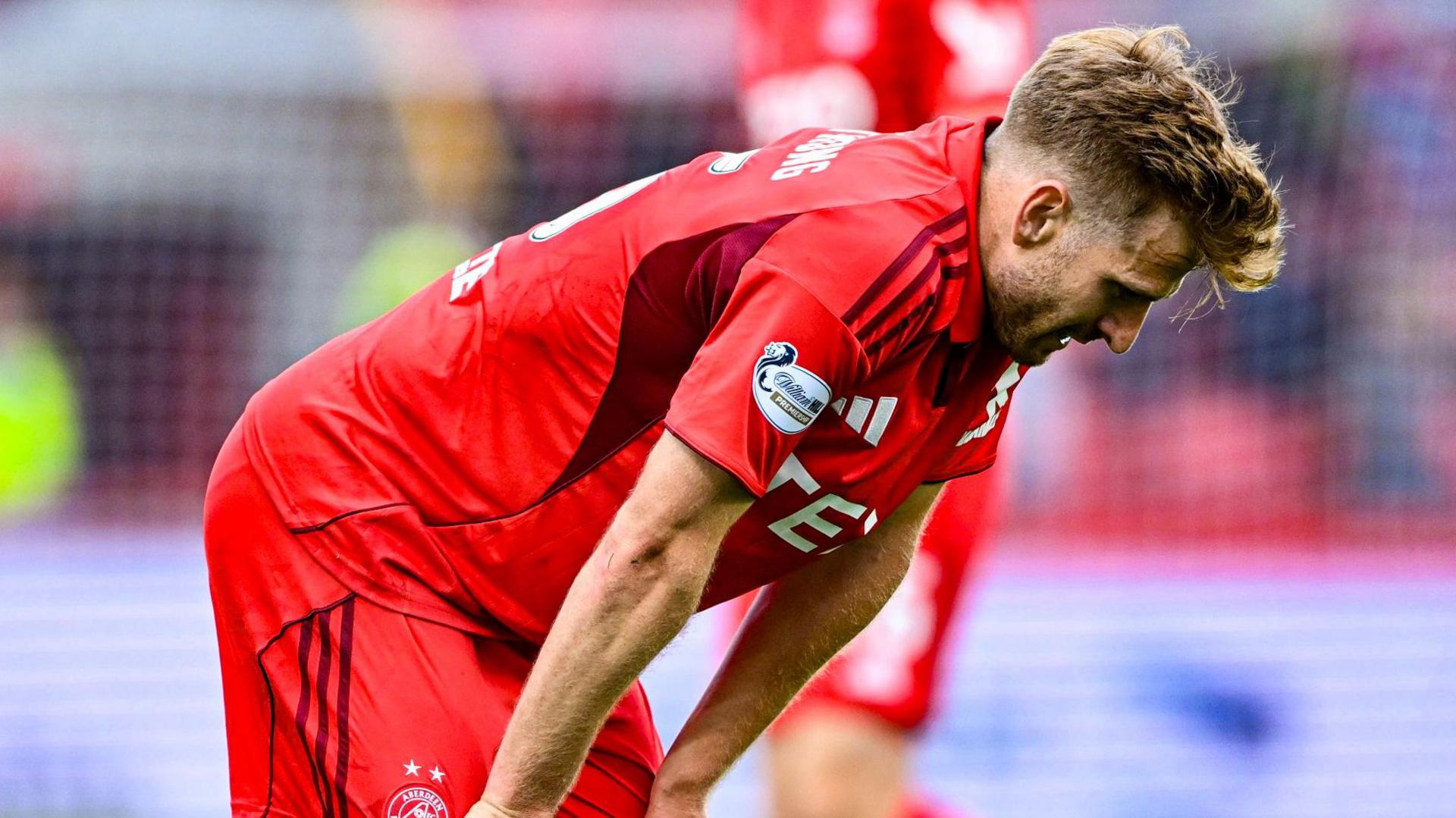 Aberdeen midfielder Stuart Armstrong