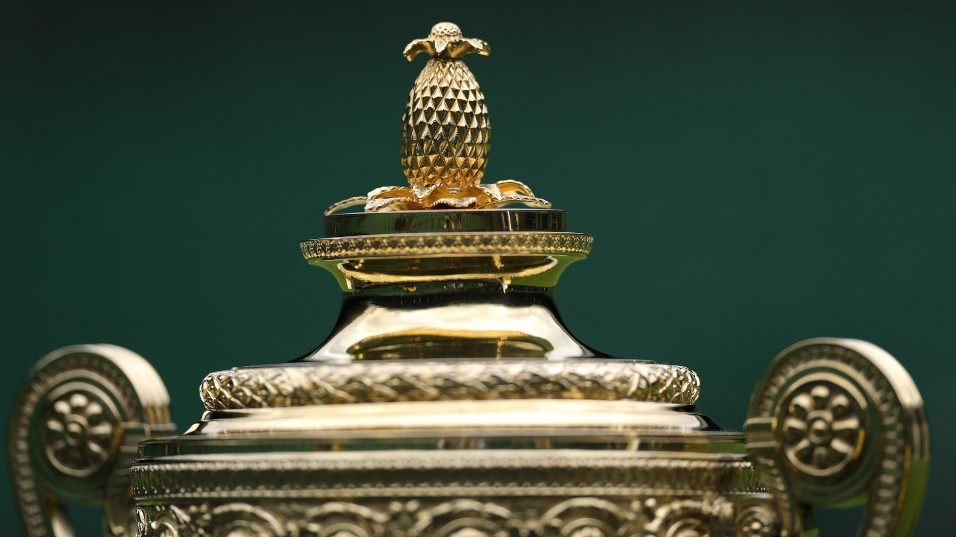 The pineapple on the top of the men's singles Wimbledon trophy