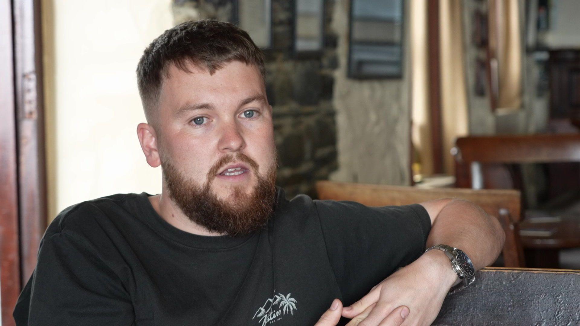 Geraint Davies, Pentre Arms