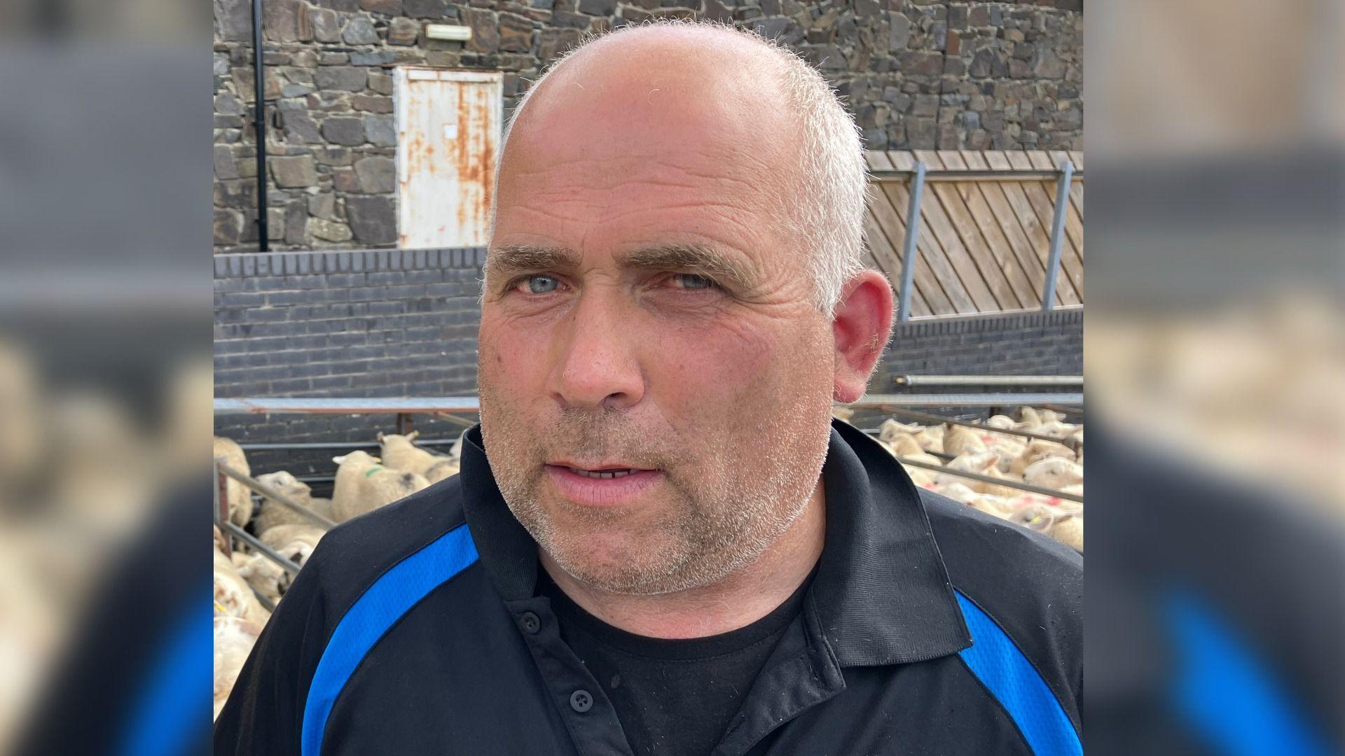 Llun o Arwel Roberts