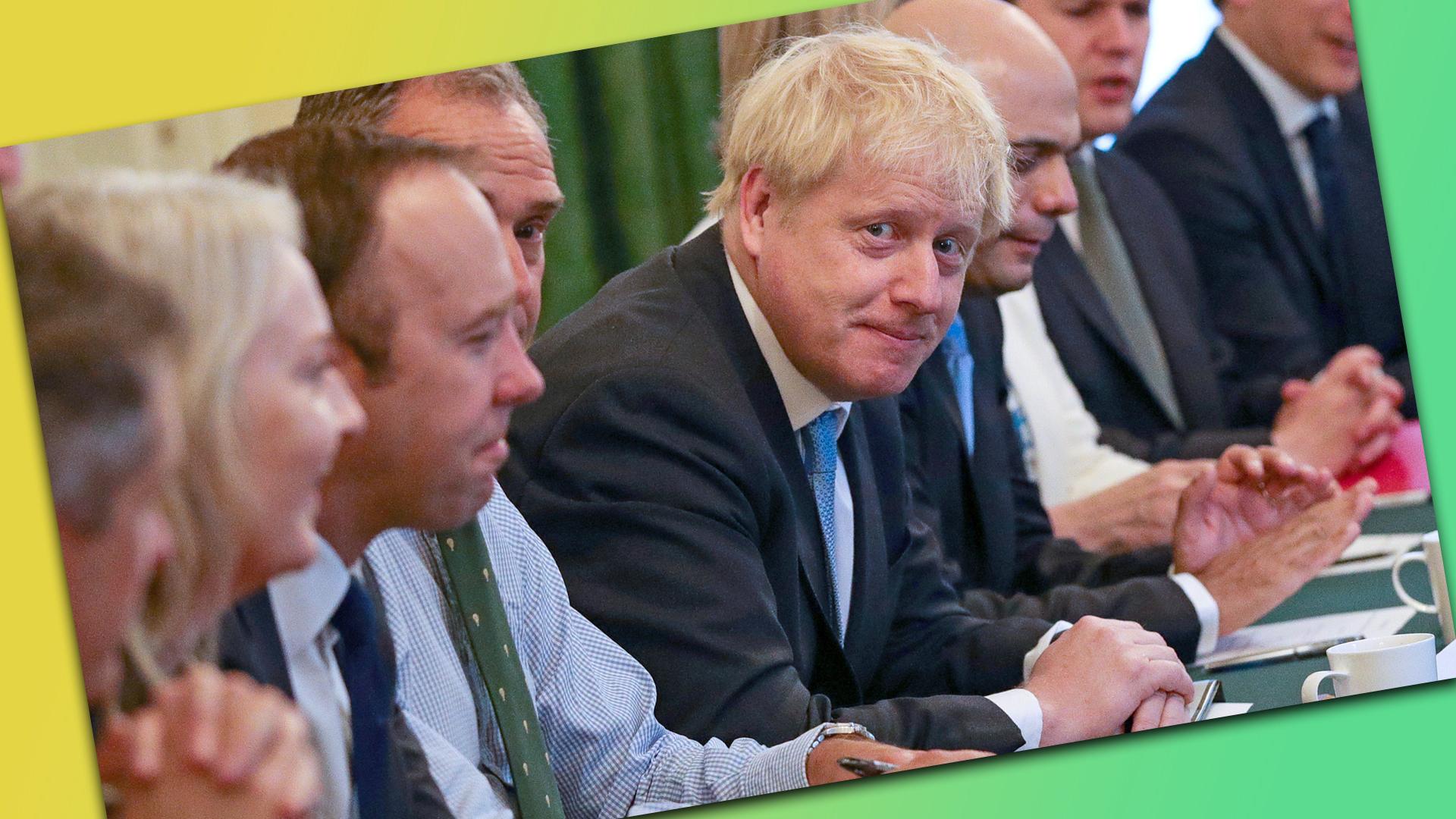 boris-johnson-in-first-cabinet-meeting.