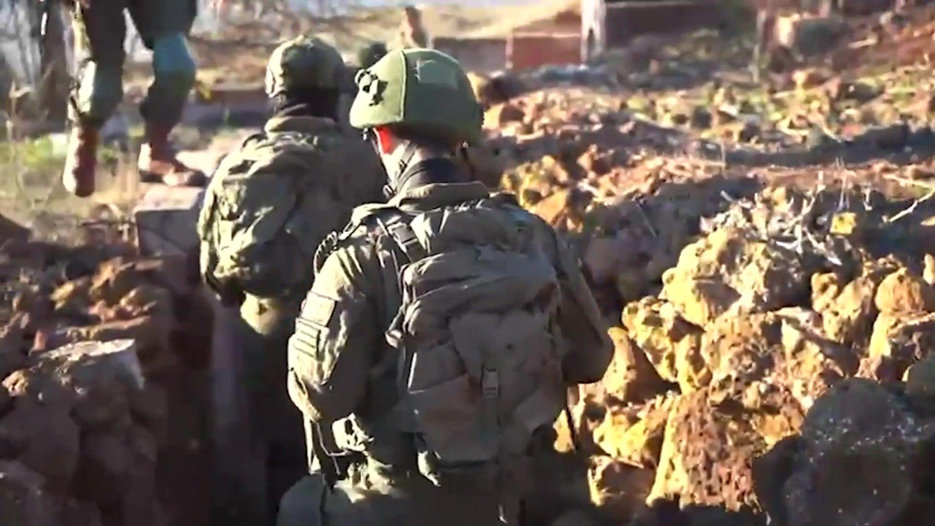 Israeli soldiers operating in Syria 