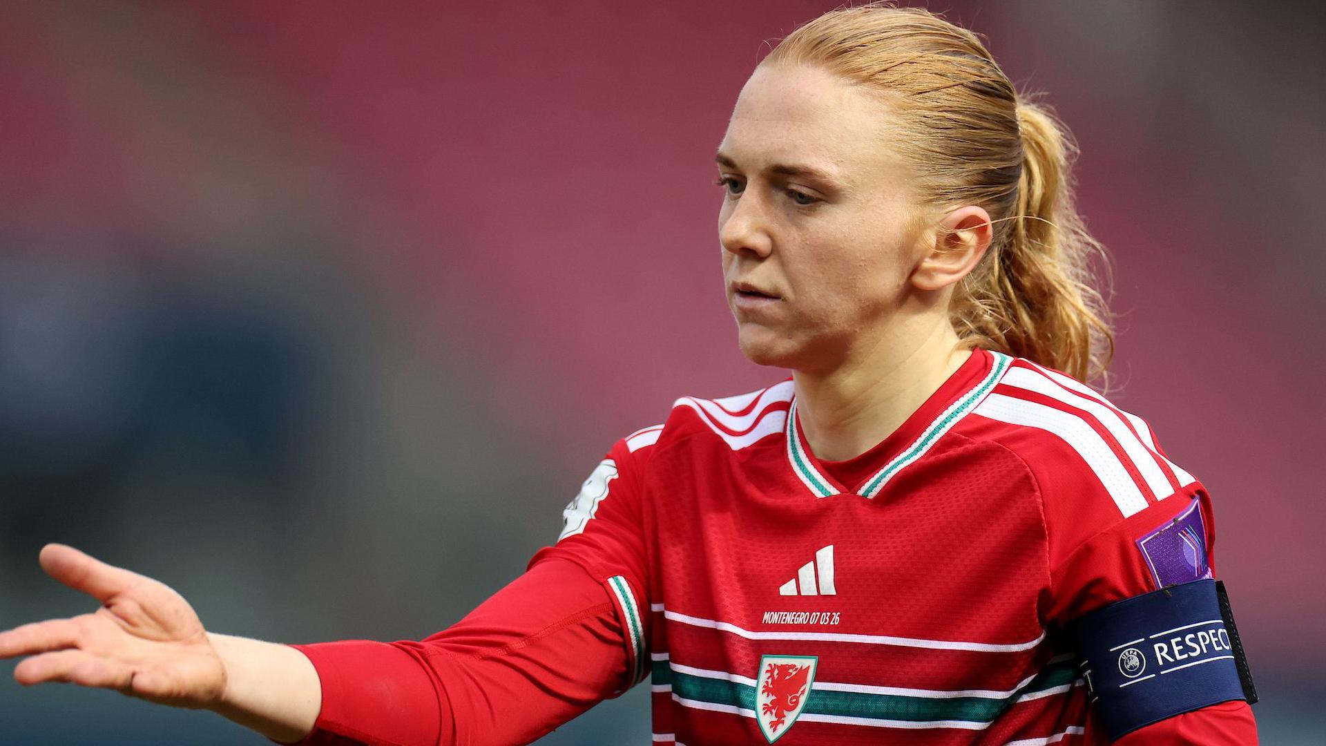 Ceri Holland in action for Wales 