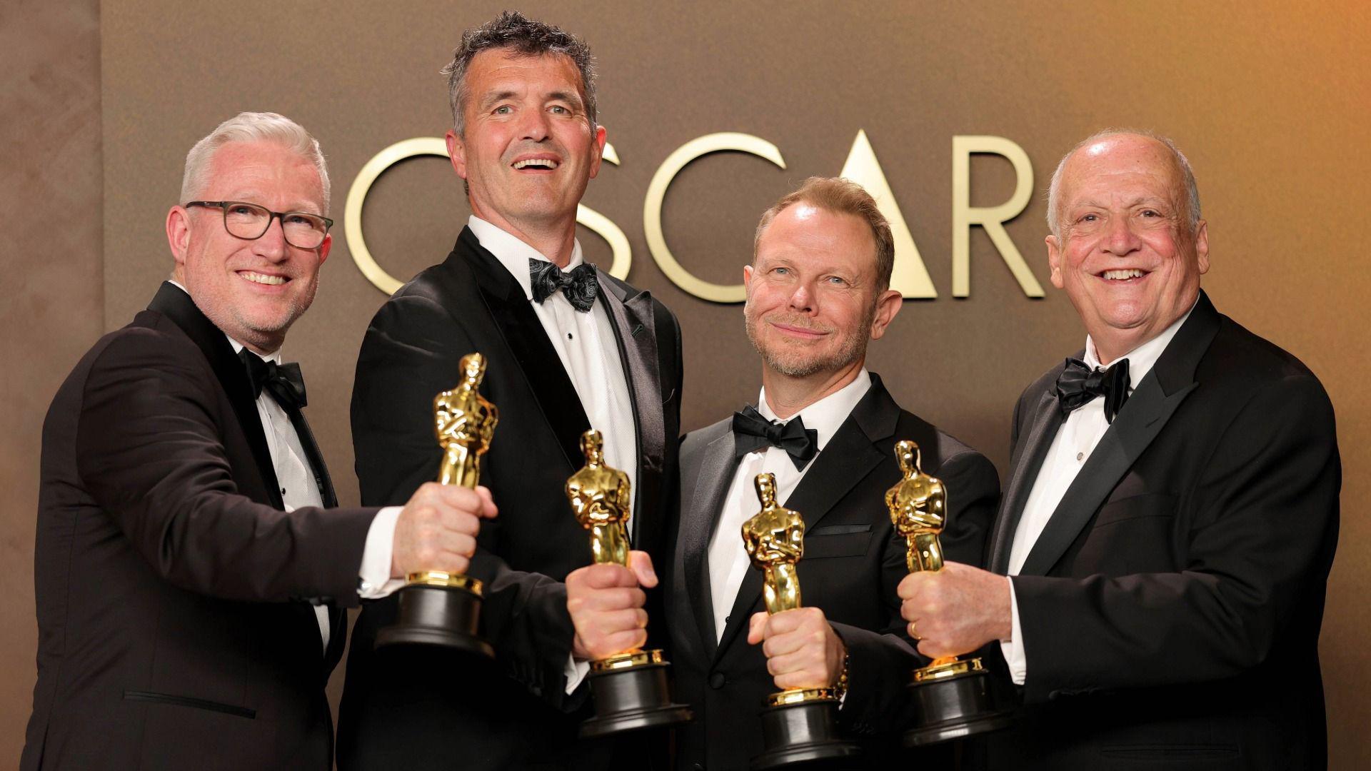 Daniel Barrett, Eric Saindon, Richard Baneham a Joe Letteri