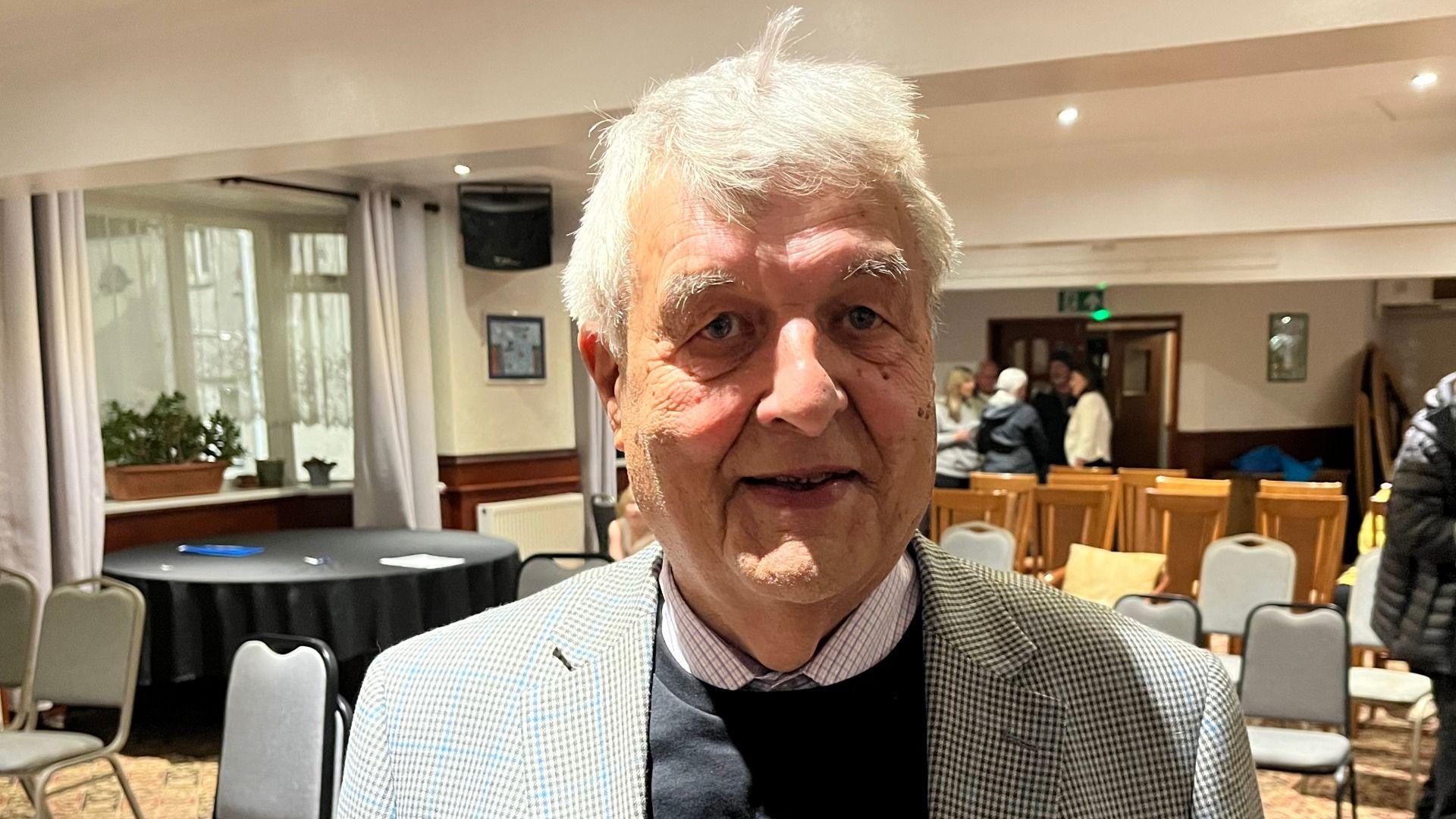 Llun o Gareth Winston Roberts