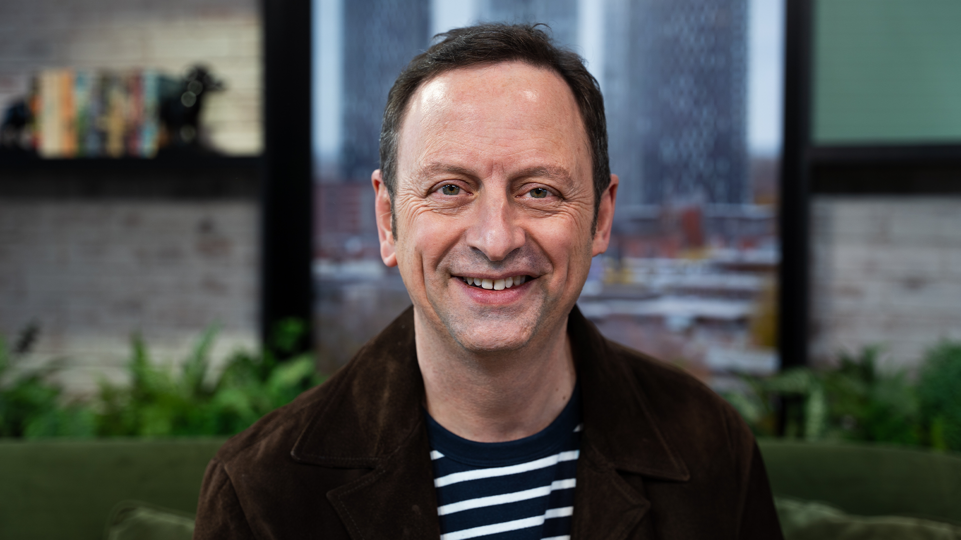 Consumer champion Matt Allwright in the Morning Live studio