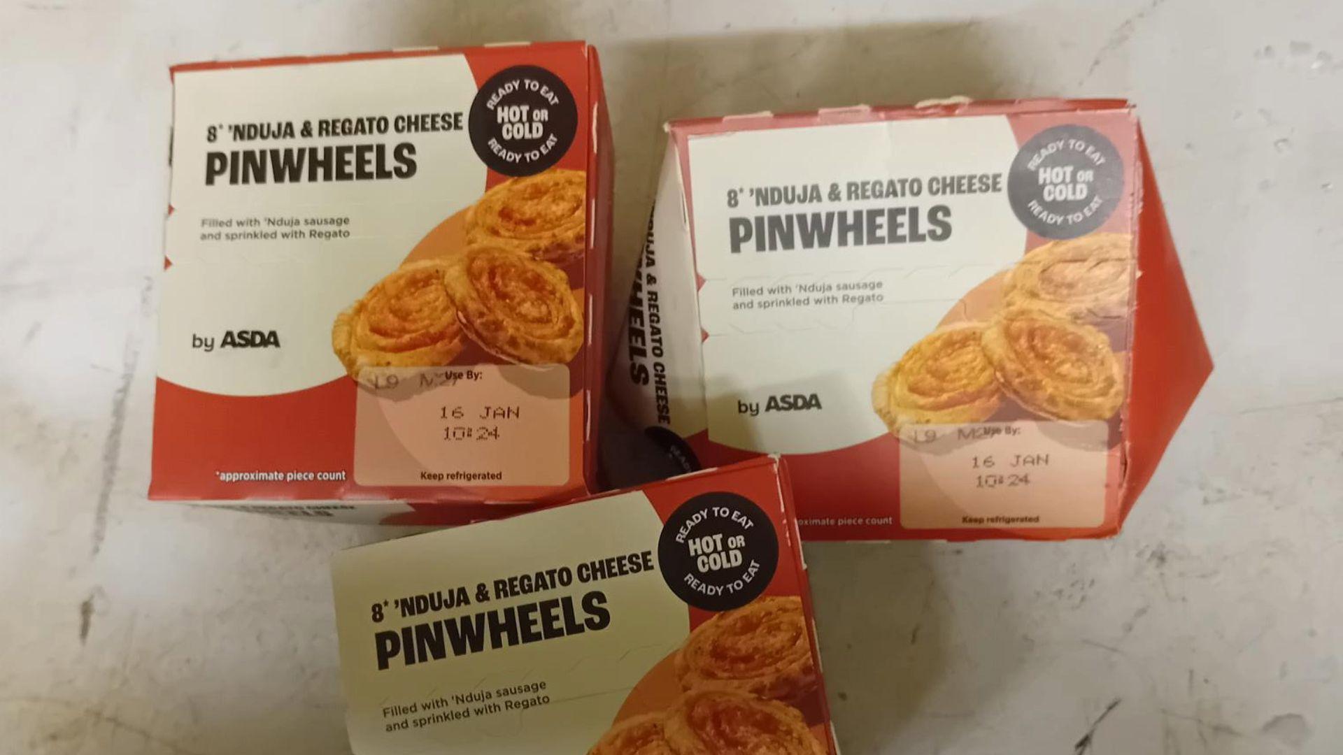 Cynnyrch Nduja a chaws