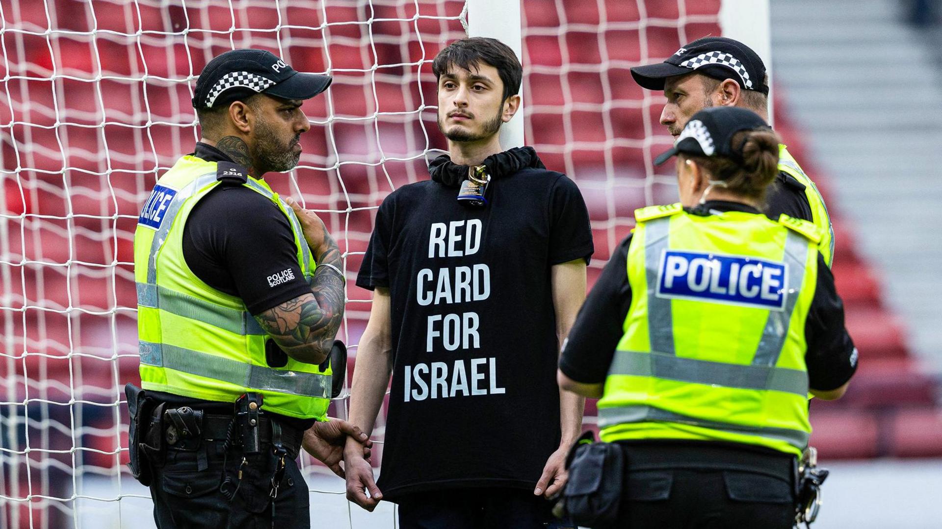 Hampden protest