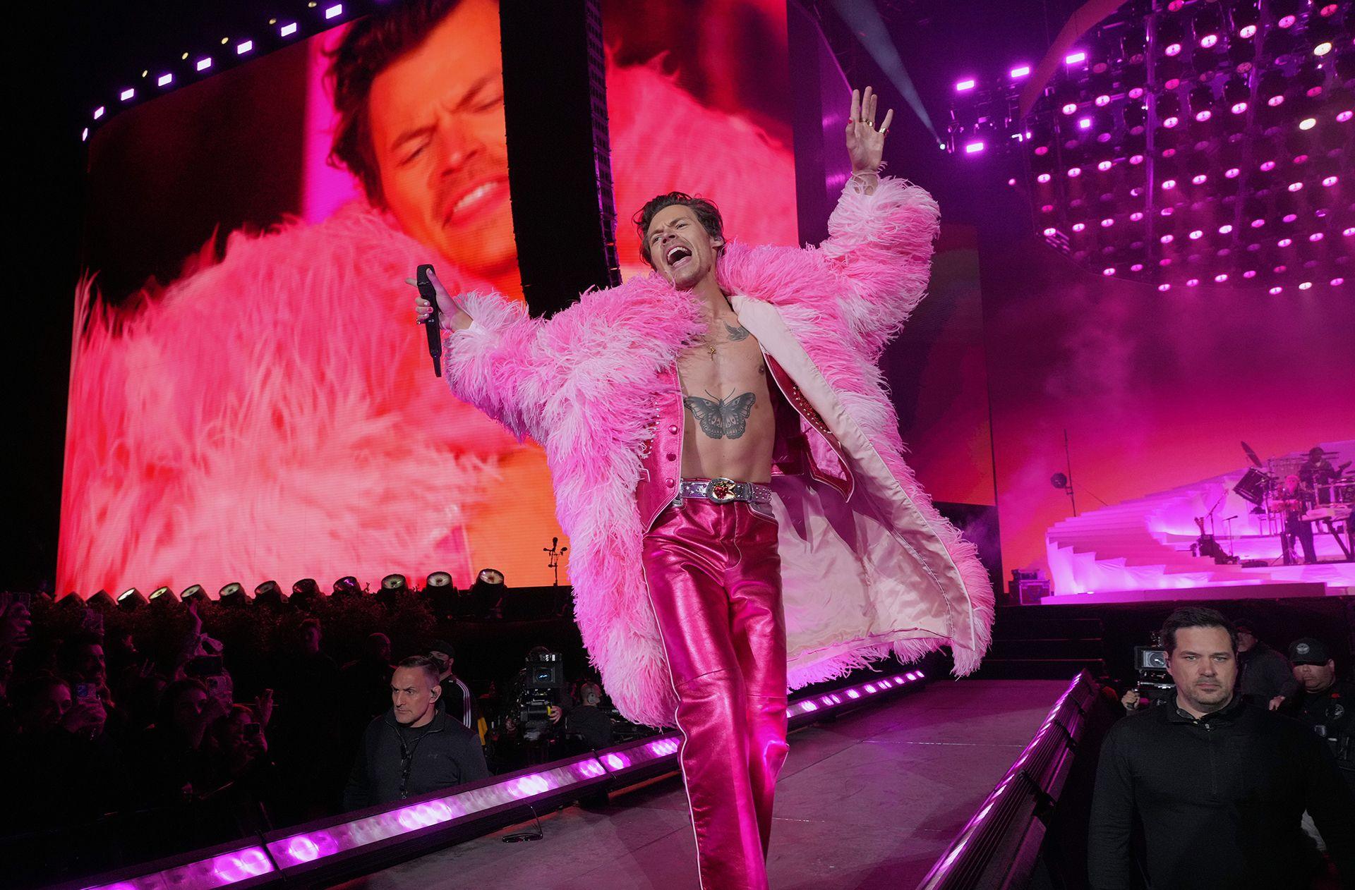 Harry Styles world tour only hits seven cities: How tours are