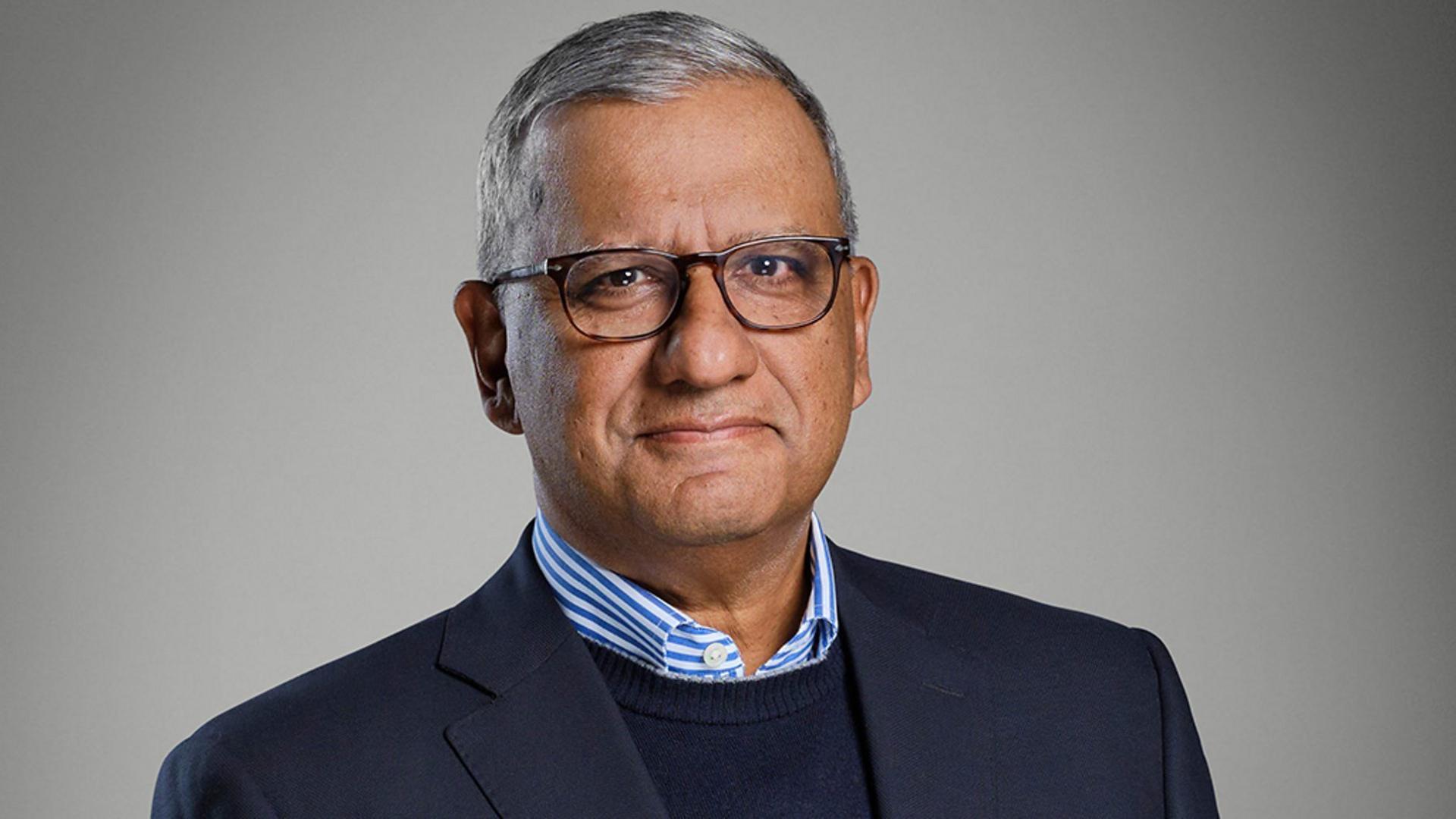 Shumeet Banerji Ph.D, Non-executive Director, wears smart business attire in an official portrait photograph