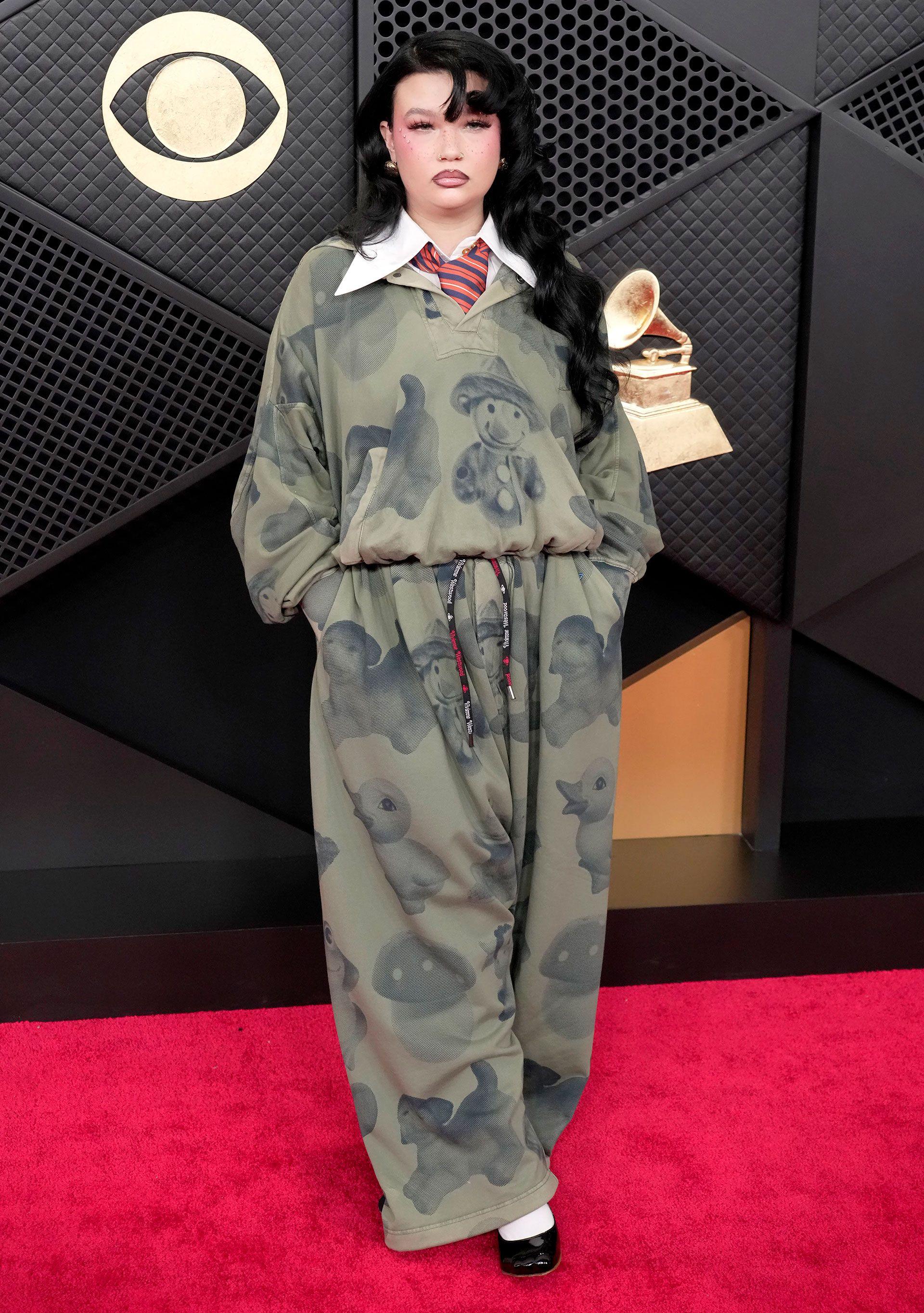 Lola Young on the red carpet