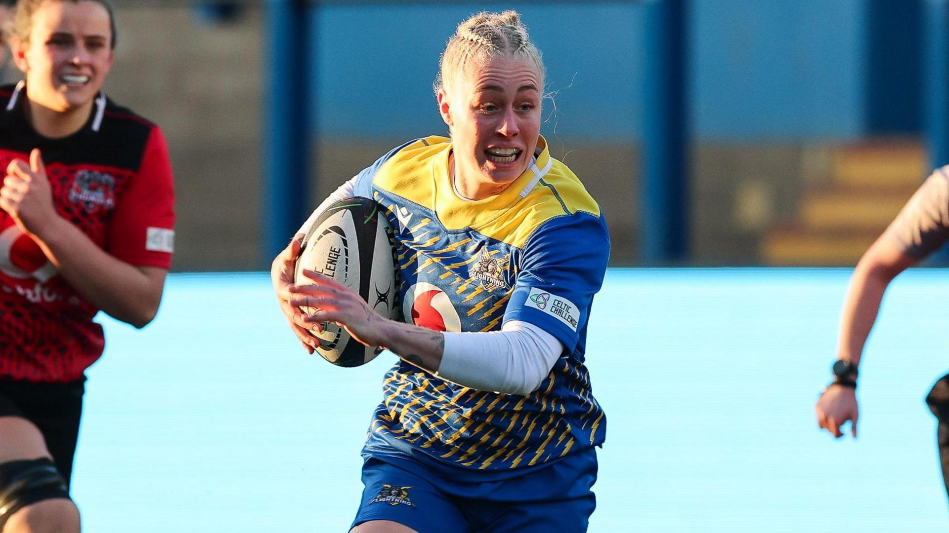 Gwalia Lightning's Nikita Prothero makes a break against Brython Thunder at Cardiff Arms Park