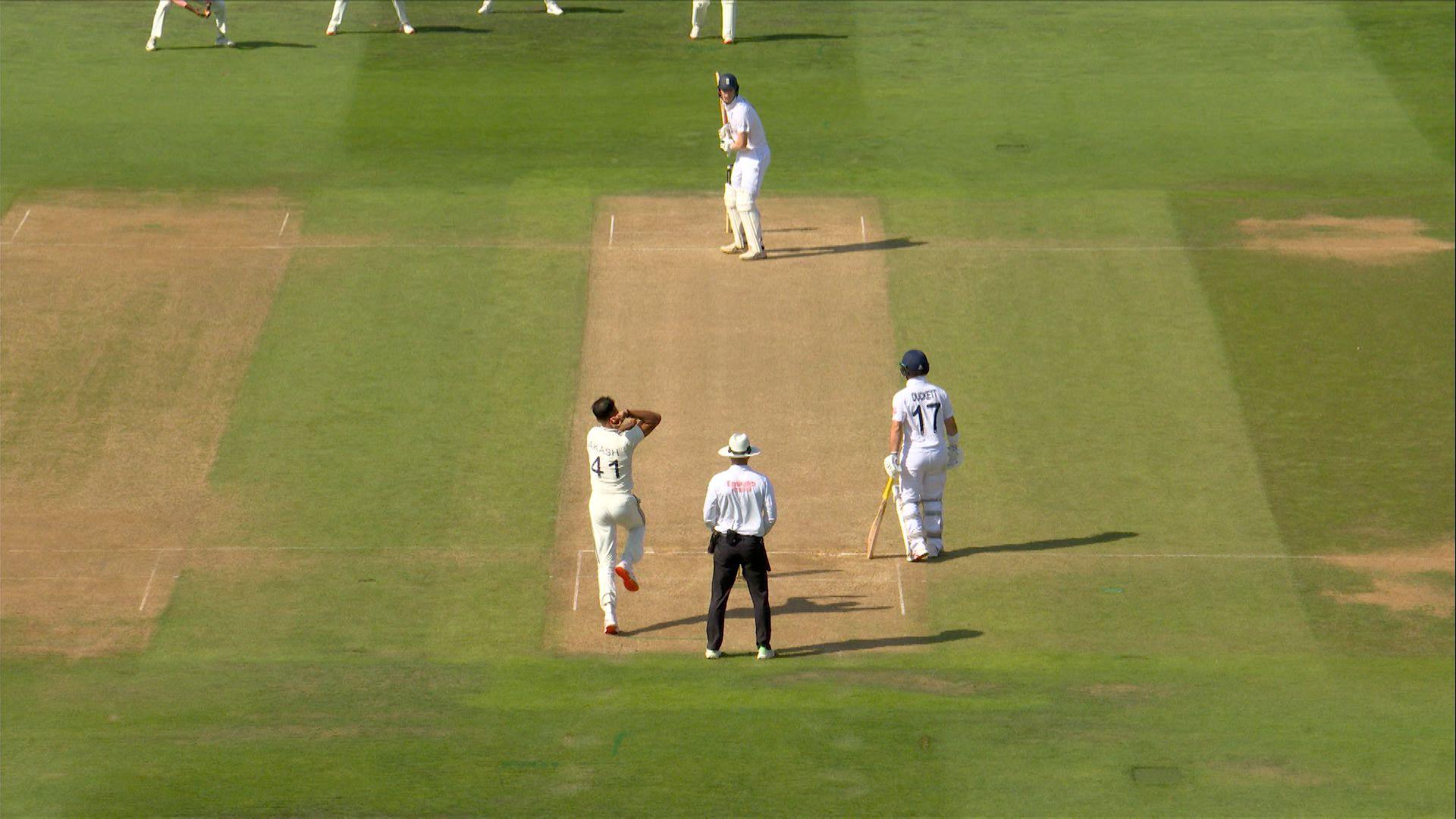 Zak Crawley guard outside off stump in second Test
